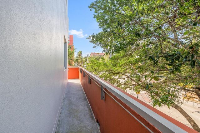 475 2ND STREET N 201, St Petersburg, FL 33701