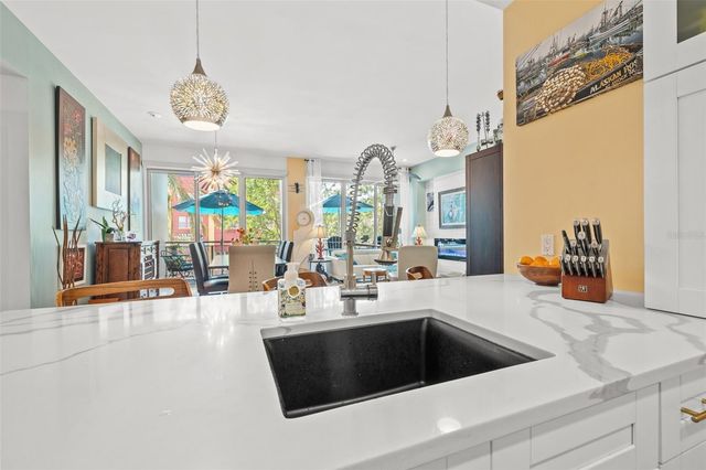 475 2ND STREET N 201, St Petersburg, FL 33701