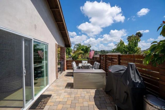 831 Cypress Drive 1, Vista, CA 92084