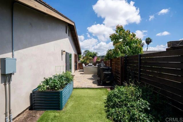831 Cypress Drive 1, Vista, CA 92084