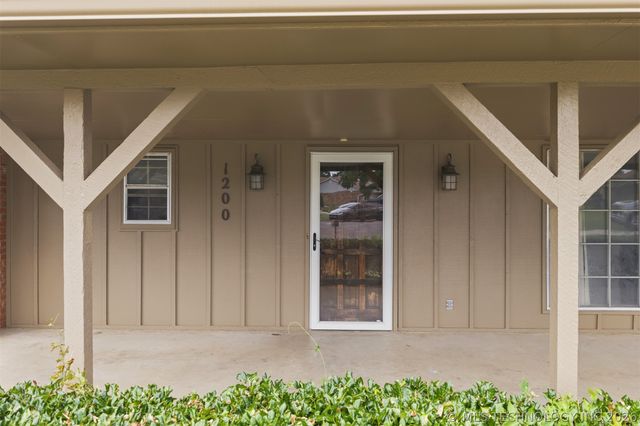 1200 Holly, Ardmore, OK 73401
