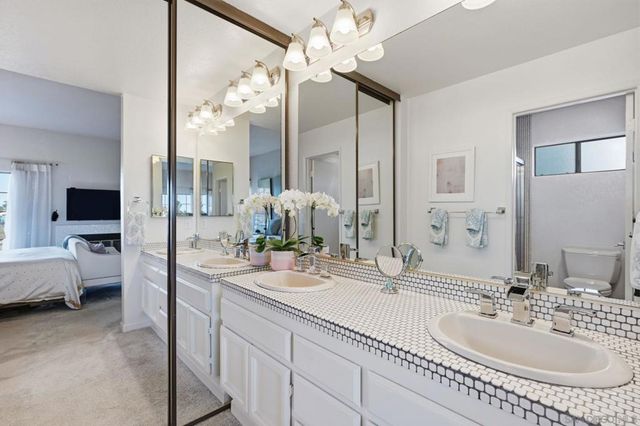 3626 Lorimer Ln, Encinitas, CA 92024