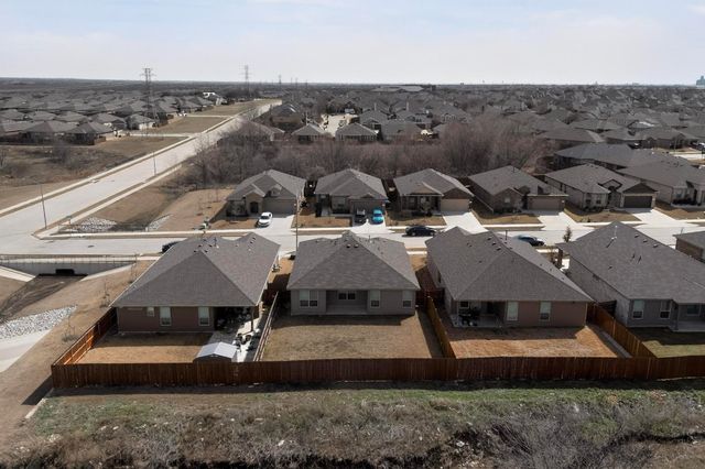 8425 Wildwest Drive, Fort Worth, TX 76131