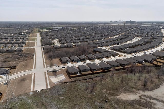 8425 Wildwest Drive, Fort Worth, TX 76131