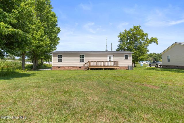 1088 Haw Branch Road, Beulaville, NC 28518