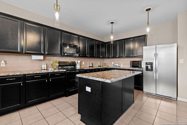11926 Silent Canyon, San Antonio, TX 78254