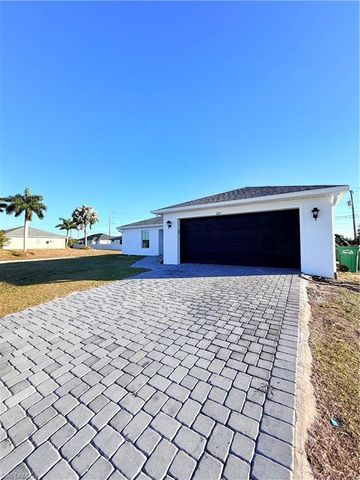 224 NE 24th TER, Cape Coral, FL 33909