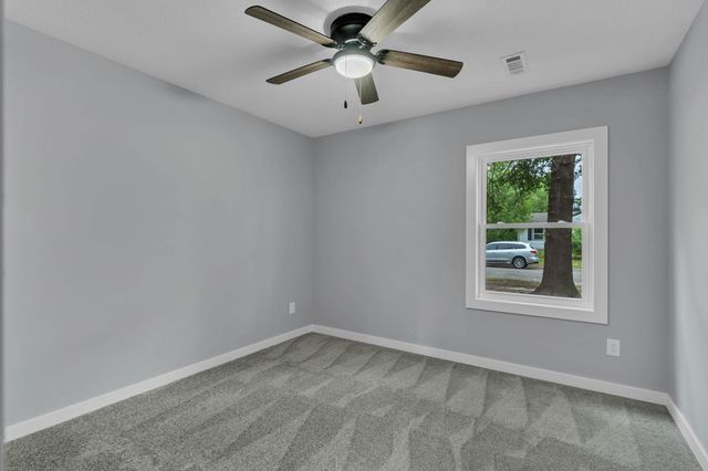 2624 N Green, Wichita, KS 67219