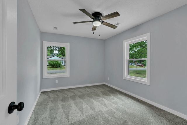 2624 N Green, Wichita, KS 67219