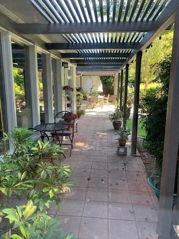 3710 Orchard Ln, Sacramento, CA 95821