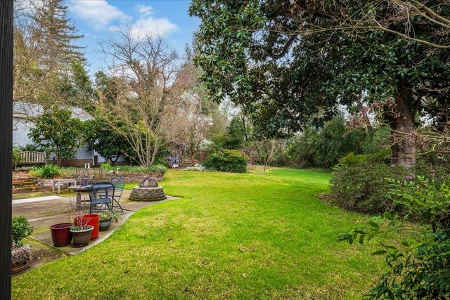 3710 Orchard Ln, Sacramento, CA 95821