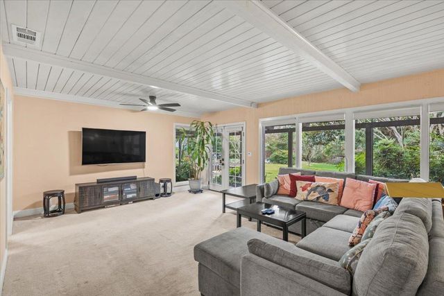 3710 Orchard Ln, Sacramento, CA 95821