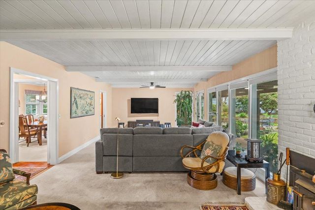 3710 Orchard Ln, Sacramento, CA 95821