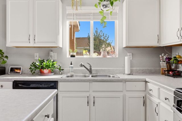 7324 Tolleson Avenue NW, Albuquerque, NM 87114