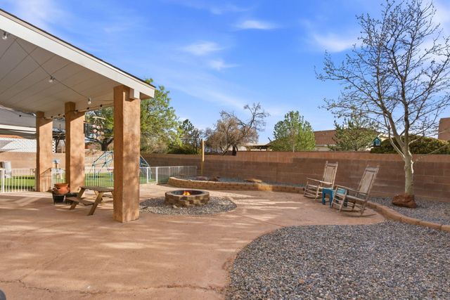 7324 Tolleson Avenue NW, Albuquerque, NM 87114