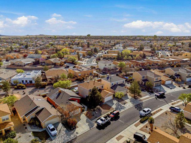 7324 Tolleson Avenue NW, Albuquerque, NM 87114