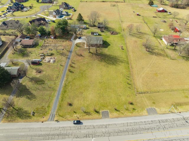 3441 Woodbury Hwy, Manchester, TN 37355