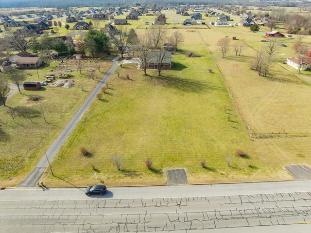 3441 Woodbury Hwy, Manchester, TN 37355