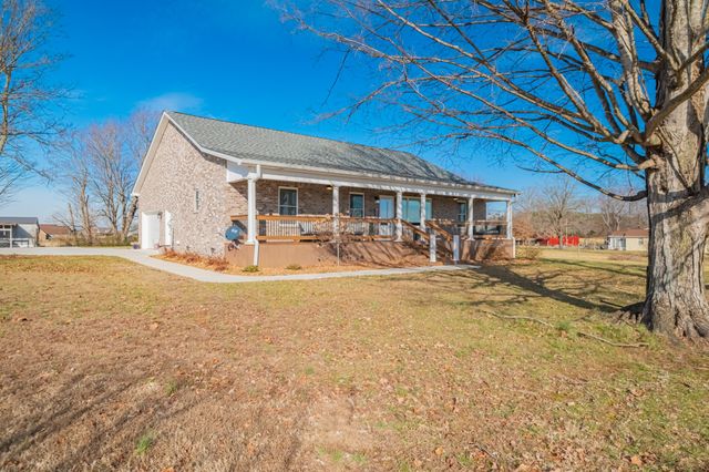 3441 Woodbury Hwy, Manchester, TN 37355