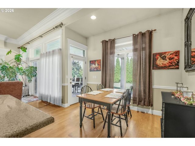 30683 S HIGHWAY 213, Molalla, OR 97038