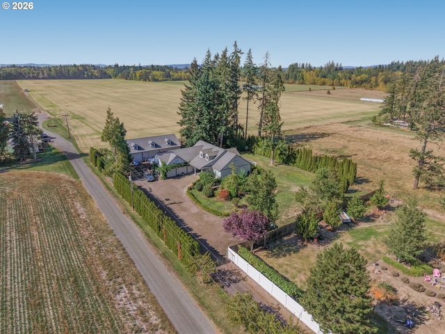 30683 S HIGHWAY 213, Molalla, OR 97038