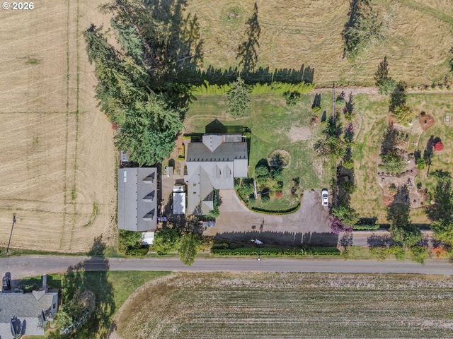 30683 S HIGHWAY 213, Molalla, OR 97038
