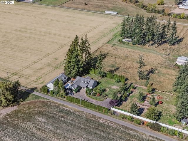 30683 S HIGHWAY 213, Molalla, OR 97038
