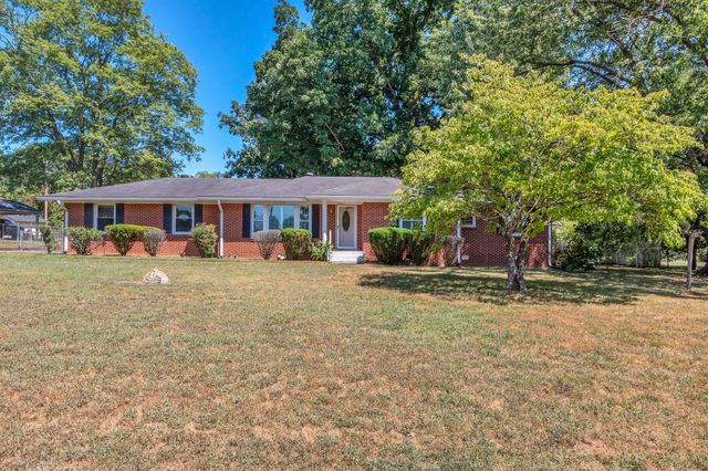 208 Apache Trl, Columbia, TN 38401