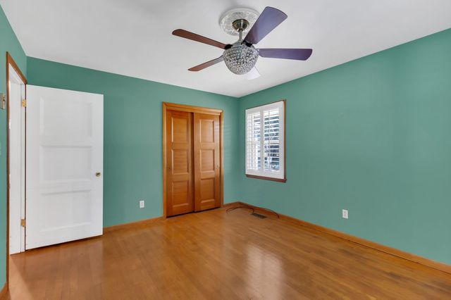 208 Apache Trl, Columbia, TN 38401