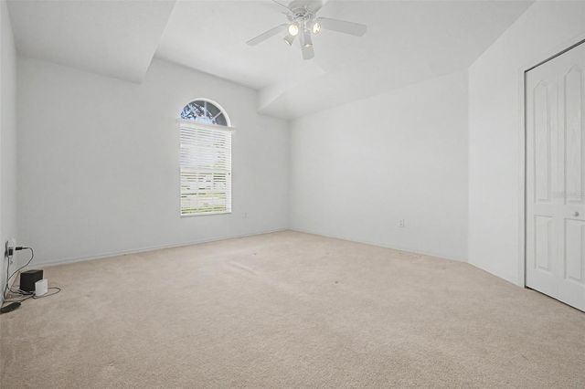 5526 GALLANT FOX COURT, Wesley Chapel, FL 33544