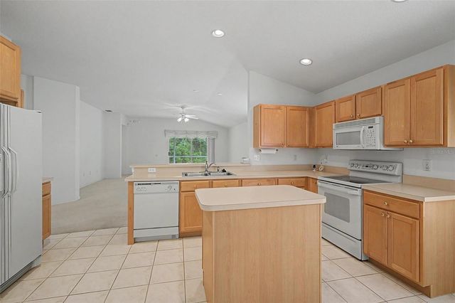 5526 GALLANT FOX COURT, Wesley Chapel, FL 33544
