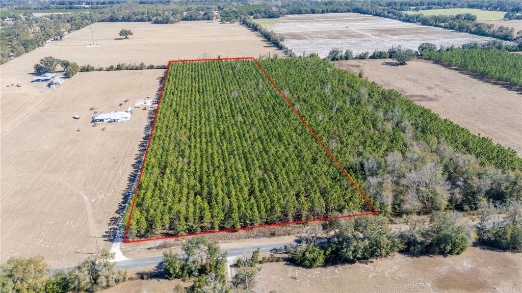 Image 1 of property listing at NW 10TH AVENUE, Trenton, FL 32693