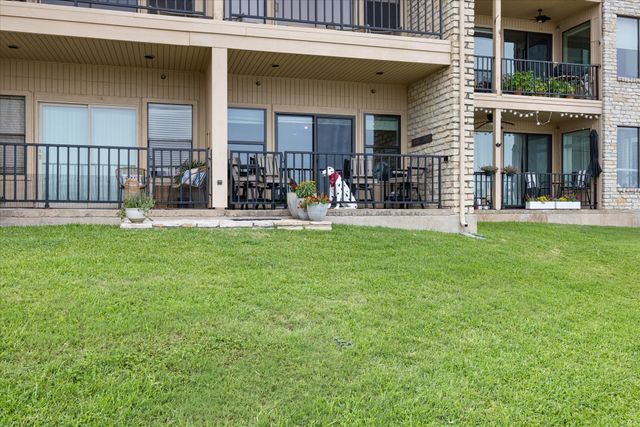 401 E Pearl Street 2105, Granbury, TX 76048