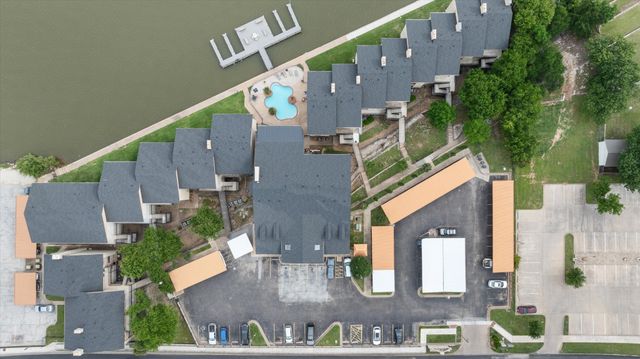 401 E Pearl Street 2105, Granbury, TX 76048
