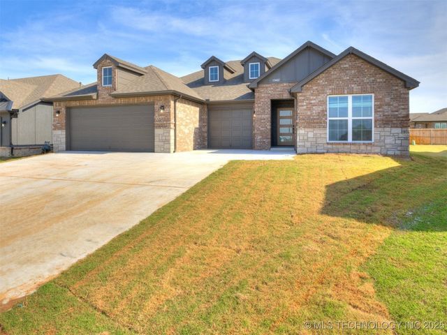 13402 E 124th Street North, Collinsville, OK 74021