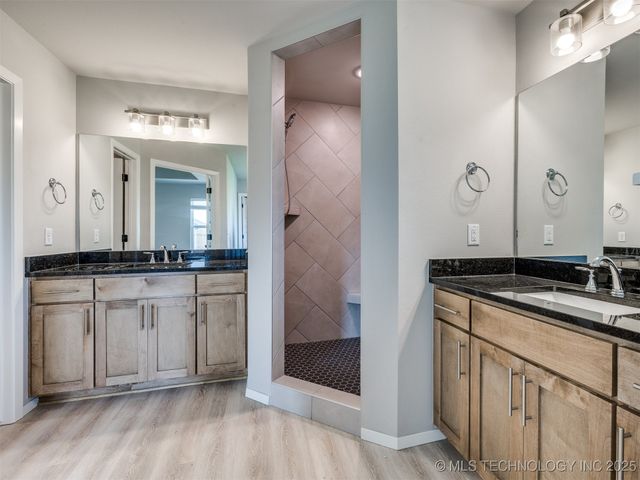 13402 E 124th Street North, Collinsville, OK 74021