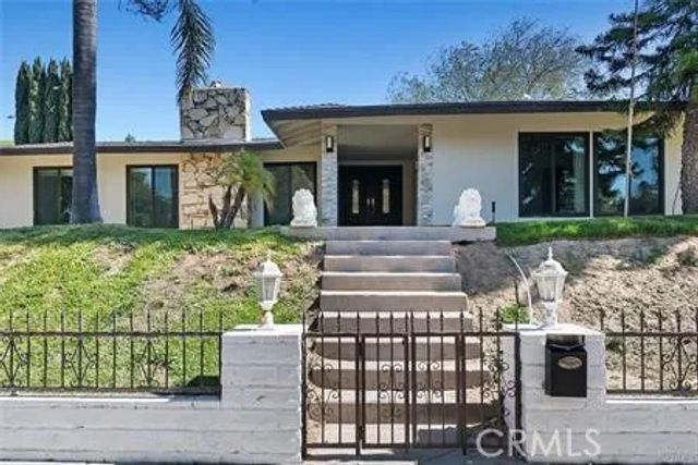 12384 Woodley Avenue, Granada Hills, CA 91344