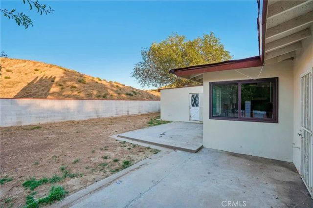 12384 Woodley Avenue, Granada Hills, CA 91344