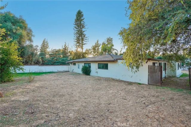 12384 Woodley Avenue, Granada Hills, CA 91344