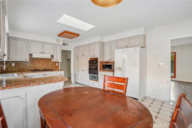 12384 Woodley Avenue, Granada Hills, CA 91344