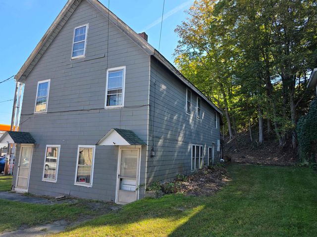 16 South Main Street, Randolph, VT 05060