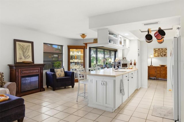 1608 BOB O LINK DRIVE, Venice, FL 34293