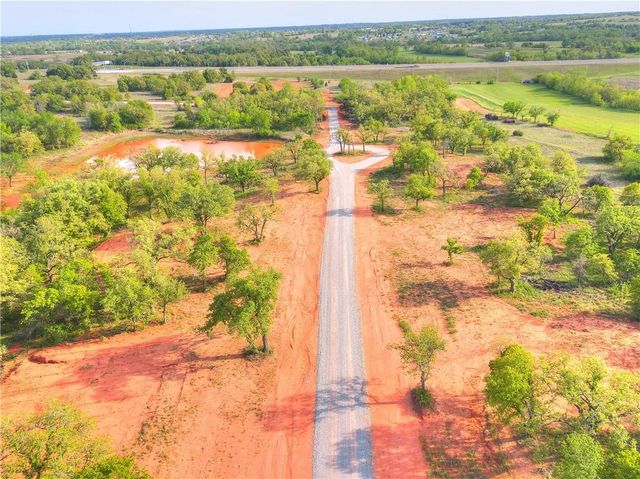 1225 Jerzee Mae Road, Blanchard, OK 73010
