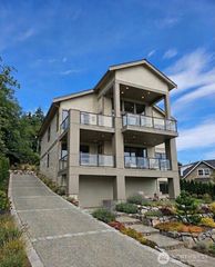 4998 Par Drive, Freeland, WA 98249