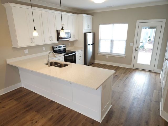 719 Crestland Ave Apt B4, Murfreesboro, TN 37130