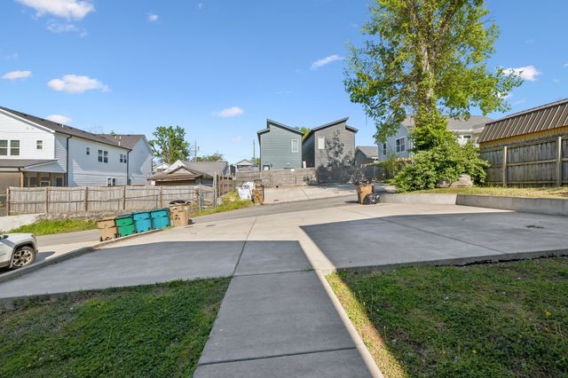 1822B 16th Ave, N, Nashville, TN 37208