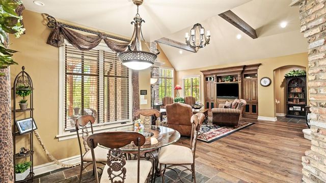1645 Saratoga Way, Edmond, OK 73003