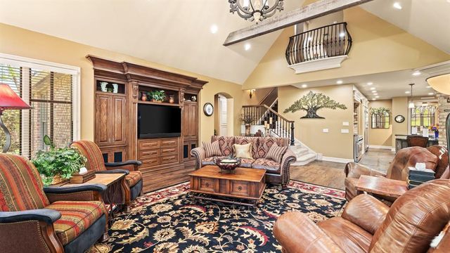 1645 Saratoga Way, Edmond, OK 73003