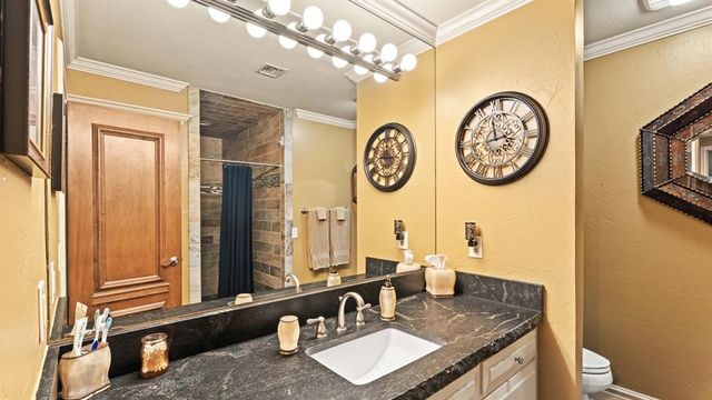 1645 Saratoga Way, Edmond, OK 73003