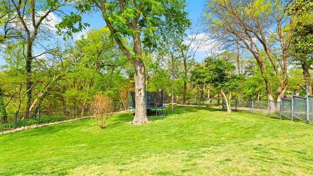 1645 Saratoga Way, Edmond, OK 73003